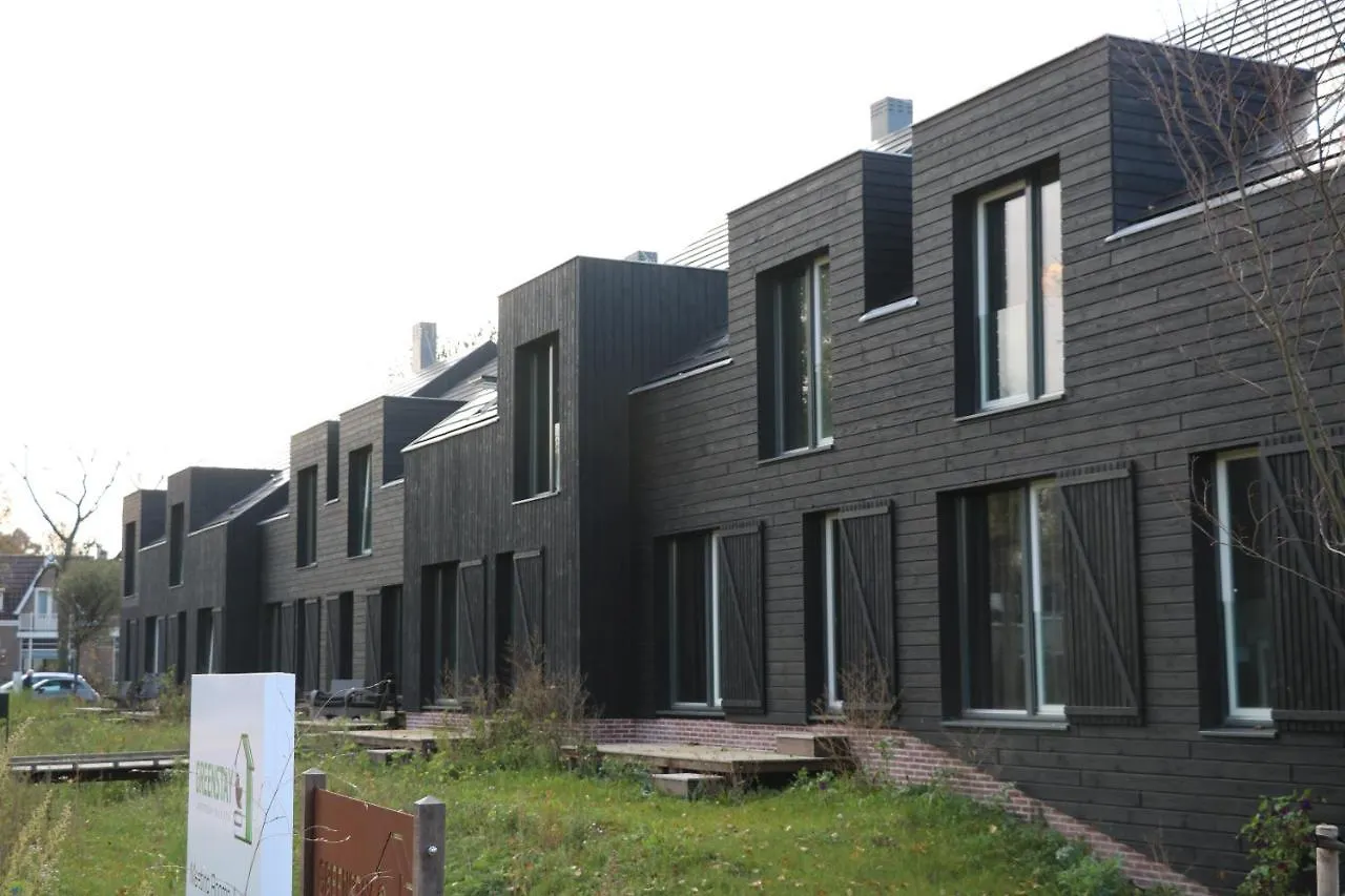 Greenstay Amsterdam 0*,